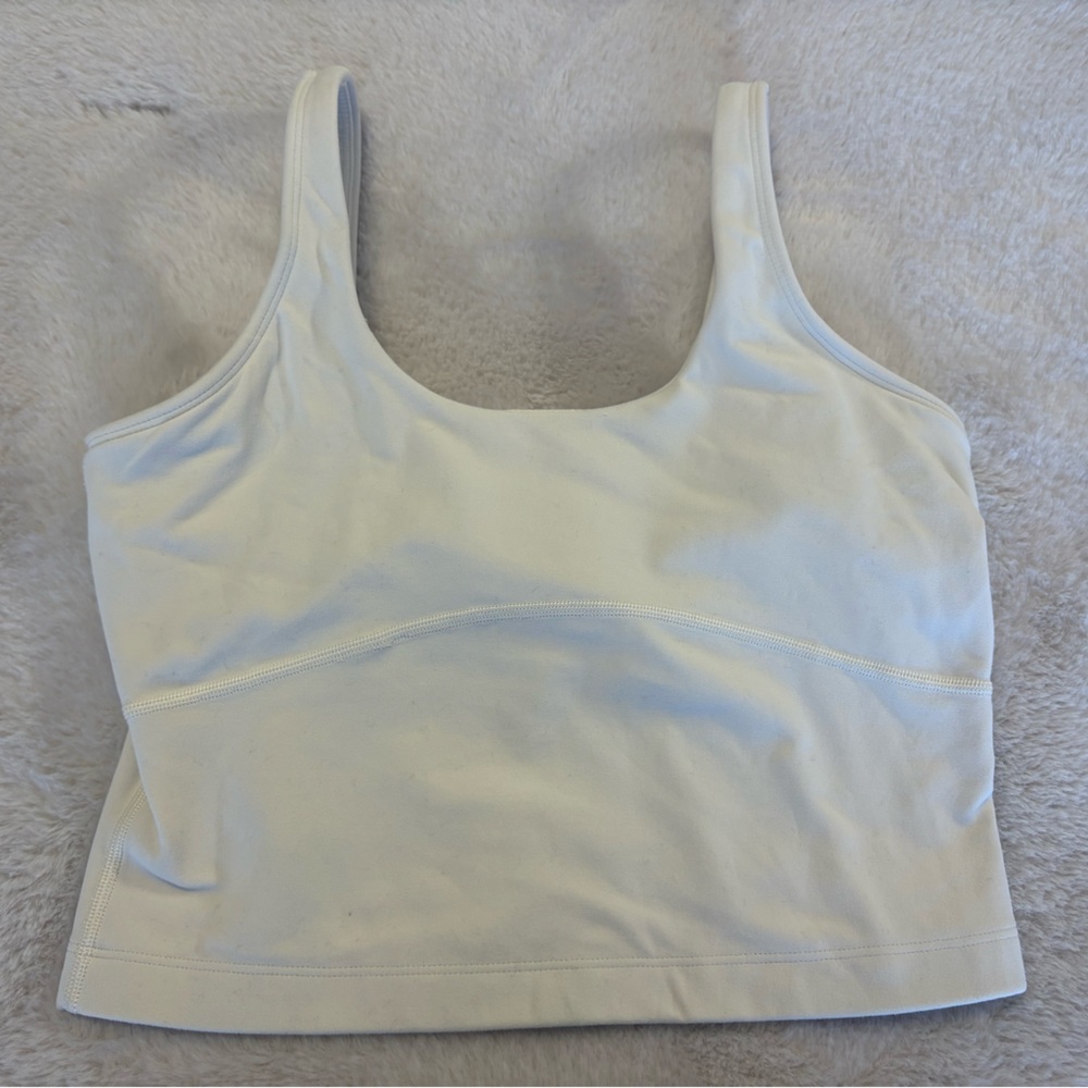 ARITZIA TNA ACTION TANK CREAM SIZE SMALL